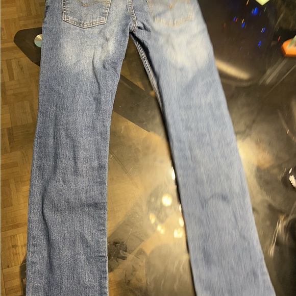 Used lightly Levi’s 510 Skinny Jeans Pant - Picture 2 of 2